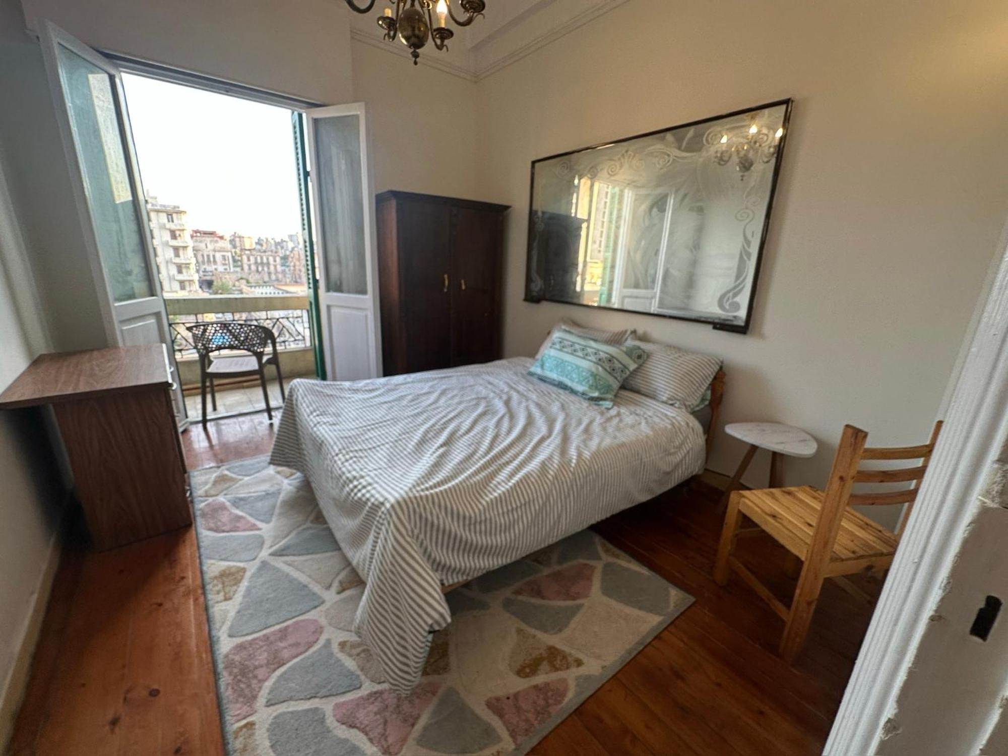 Sea Resident: Men-only Shared With Sea View * Alexandria
